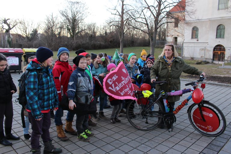 On the road – ein Fahrrad reist durch Österreich